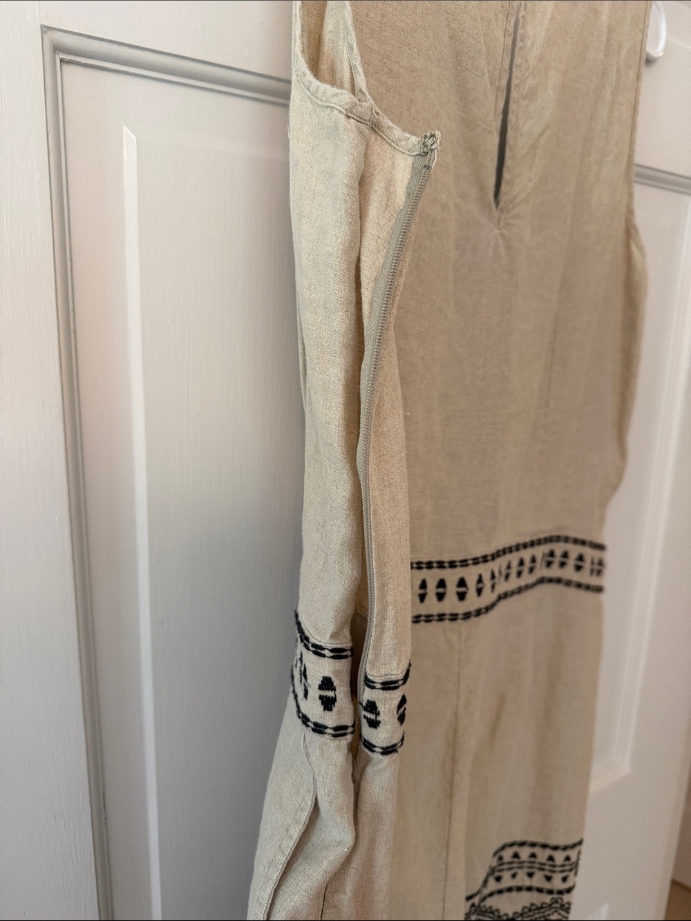 LOFT Beige Romper with Black Embroidery - Picture 5 of 6